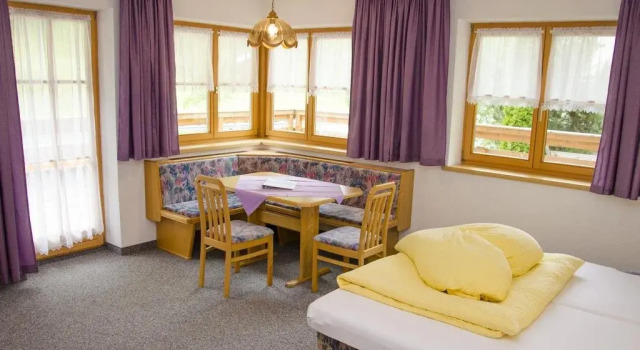Pezza Lischa (Adults Only), Rezerwuj Hotel Hotele w Tyrol z parkingiem, Parking