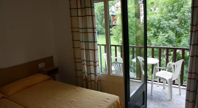 Апартаменты Apartaments Cardós