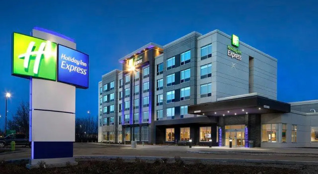 Номер Executive Holiday Inn Express - Red Deer North by IHG