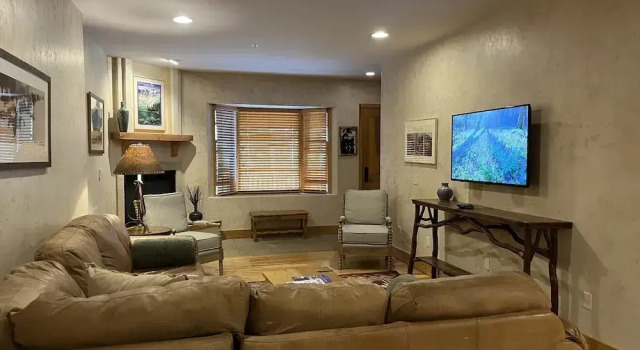 Номер Standard Bear Creek Lodge 107 2 Bedroom Condo by Alpine Lodging Telluride