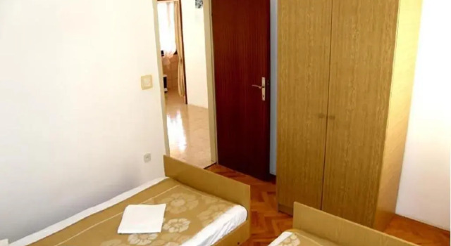 Apartments Mira - 20m from beach