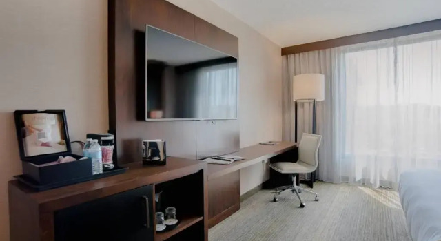 Номер Standard Richmond Marriott Short Pump