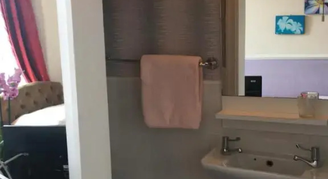 Номер Standard Adelphi Hotel