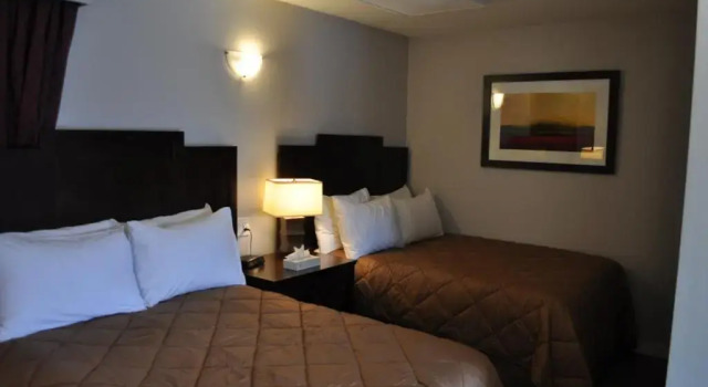 Двухместный номер Deluxe Travelodge by Wyndham Langley