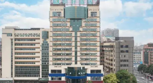 Ni Hao Hotel (Nanning Huochezhan Mingxiu Road), Rezerwuj Hotel Hotele w Nanning z parkingiem, Parking