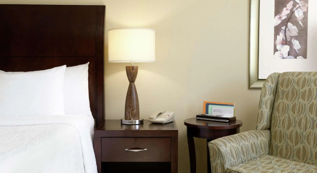 Двухместный Accessible  номер Hilton Garden Inn Phoenix North Happy Valley
