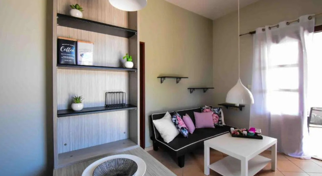 Happinest Private Apartment, Rezerwuj Apartament Hotele w Pothia ze śniadaniem, Śniadanie
