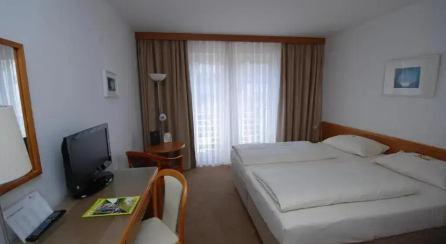 Двухместный номер Standard HK Hotel Düsseldorf City