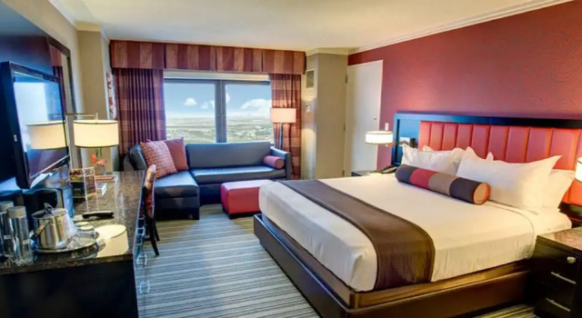 Двухместный номер Luxury с видом на залив Golden Nugget