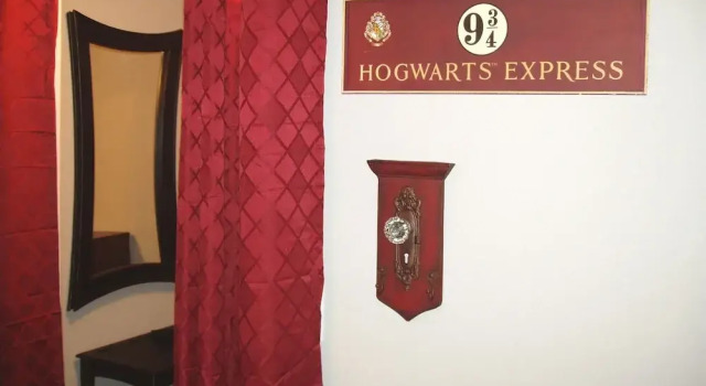 Номер Standard ​Near Theme Parks! Potter's Castle! Gorgeous, 3 BR's, Sleeps 8, Pool!