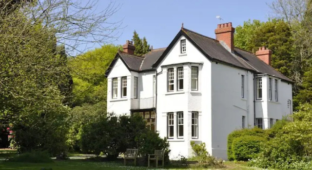 Manor Bedw, Boek Hotel  