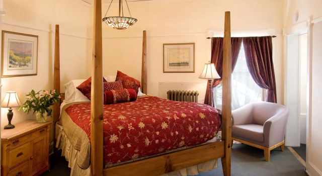 Madeleine Bed & Breakfast Inn, Varaa Hotelli Santa Fe New Mexico