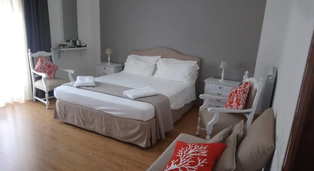 Четырёхместный номер Standard с балконом B&B Casa Vienna