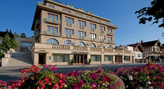 Alexandria Spa & Wellness Hotel, Забронировать Курортный отель Отели Лугачовице 4 звезды, 4*