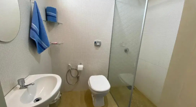 Люкс Agradable dormitorio en suite con estacionamiento privado