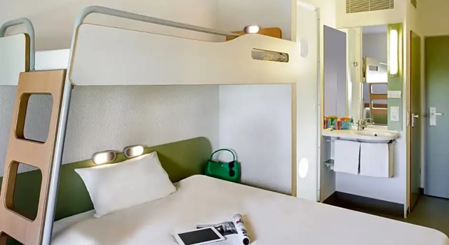 Номер Standard B&B HOTEL Würzburg-Ost