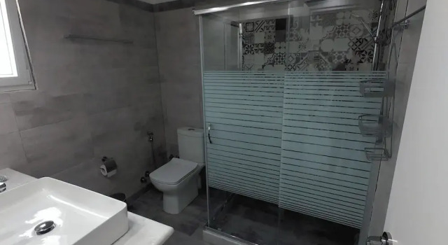 Коттедж с балконом и с видом на море Sofias House