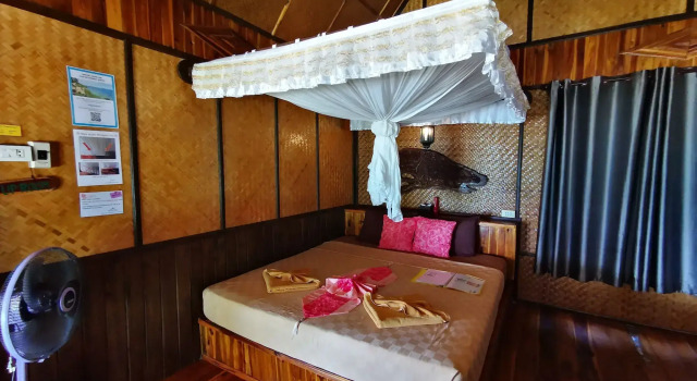 Phi Phi Relax Beach Resort