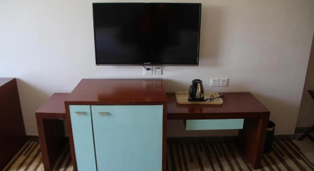 Sunland Hotel, Rezerwuj Hotel Hotele w Shenzhen z parkingiem, Parking