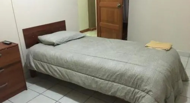 Mama Asunta, Забронировать Отель Отели в центре Наска, в центре, Парковка