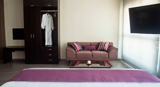 Hotel Andesmar, Забронировать Отель Отели в центре Мирафлореса, в центре