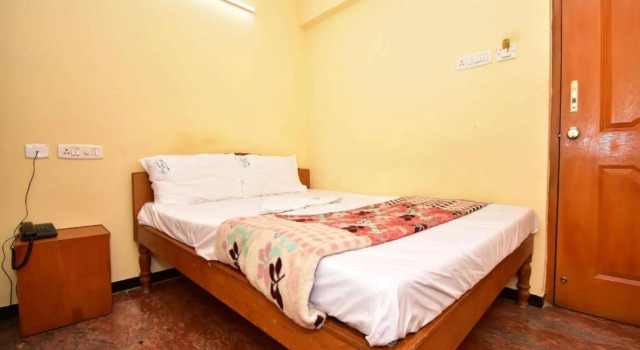 Hotel Royal Park, Забронировать Отель Отели Коимбатур 3 звезды, 3*