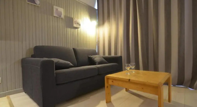 Appartement Les Menuires, 1 pièce, 4 personnes - FR-1-452-262
