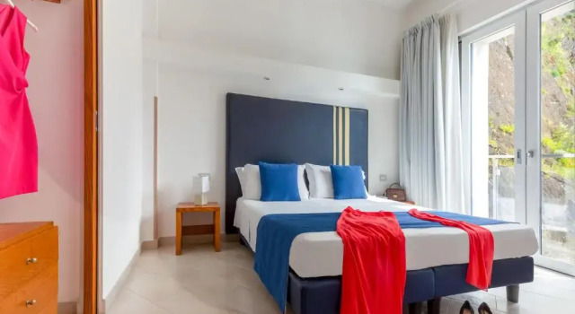 Двухместный номер Standard с частичным видом на море Hotel Giosue a mare Sorrento
