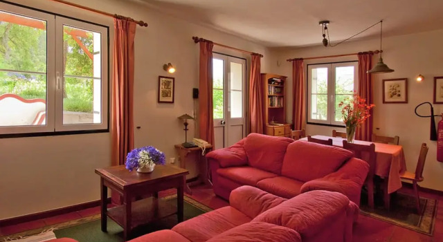 Nice Cottage in Santo Antonio da Serra With Pool, Boek Vakantiehuis Vakantiehuizen in Madeira, Cottage
