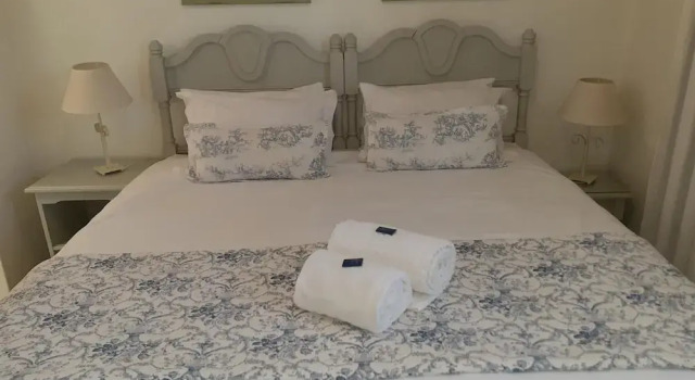 Sandstone Chameleon Guesthouse Fouriesburg, Book Hotel Hoteller i Bethlehem med parkering, Parkering
