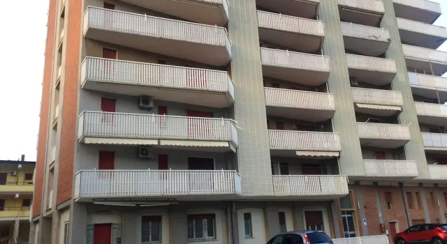 Apartment With 2 Bedrooms in Lido di Spina, With Wonderful sea View and Enclosed Garden Near the Beach, Забронировать Апартаменты/квартира Отели Lidi di Comacchio с парковкой, Парковка