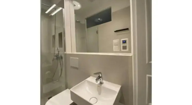Design Apartment in a former monastery, Prenota Appartamento Vienna Austria, vicino a Alserstraße Metro Stop