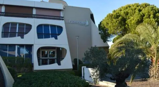 Apartment Escale Port, Book Apartment Hotels in Camargue with a Pool, Swimming Pool