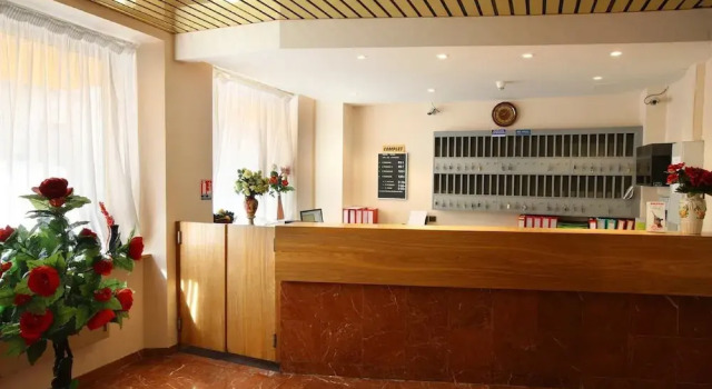 Nouvel Hotel Paris 18, Забронировать Отель 18-й округ: Монмартр Париж, рядом с Монмартр