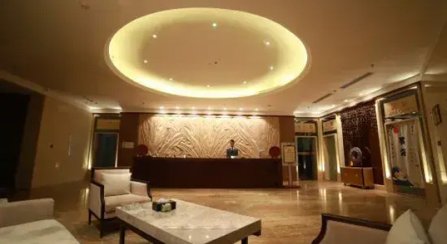 Yongchang International Hotel, Book Hotel Hoteller i Yulin med pool, Swimmingpool