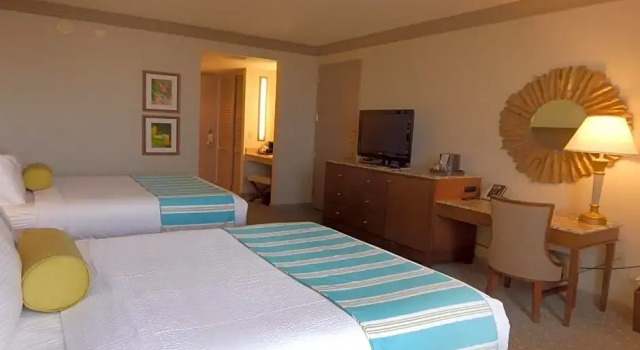 Четырёхместный номер Standard с видом на залив Moody Gardens Hotel Spa and Convention Center