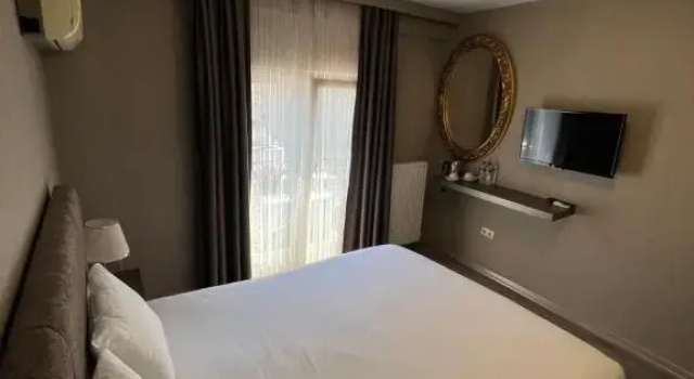 Двухместный номер Standard Flower Palace Hotel