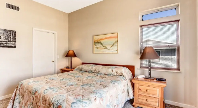 Коттедж 812 S. Fletcher - 3 Br Cottage
