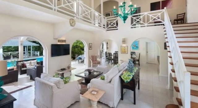 Villa Sandalwood House