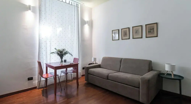 Italianway - Tadino 1 B, Book Hotel Milan Lombardy