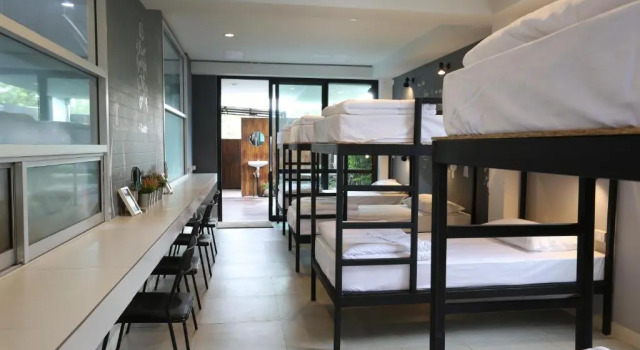 Кровать в общем номере Sleeping Well Chiangkhong