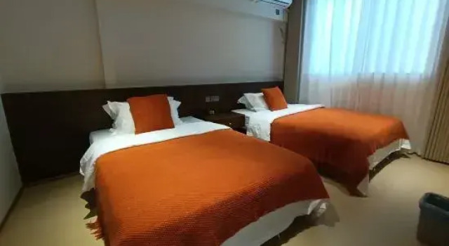 Люкс Shijian Smart Homestay (Luding Memorial Park)
