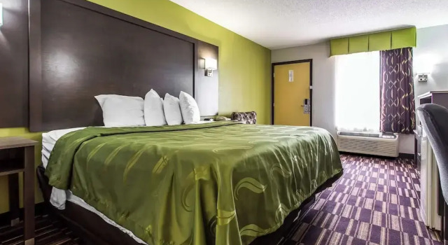 Двухместный номер Standard с балконом Quality Inn Albemarle