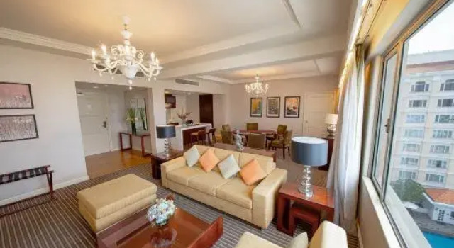 Люкс Equatorial Ho Chi Minh City