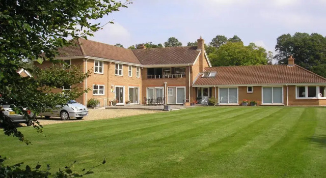 Meadow House, Varaa Hotelli 4 tähden hotellit kohteessa Merseyside, 4*