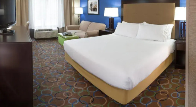 Номер Standard Holiday Inn Express Hotel & Suites Manchester - Airport by IHG