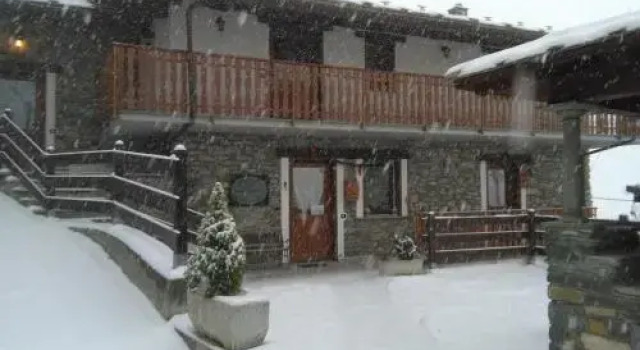 Maison Lombard, Buchen Sie Hotel Verrayes Aostatal