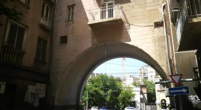 ?Comfortable Studio near Wine Factory/Rooms hotel?, Забронировать Отель Вера Тбилиси, рядом с Тбилисский государственный университет