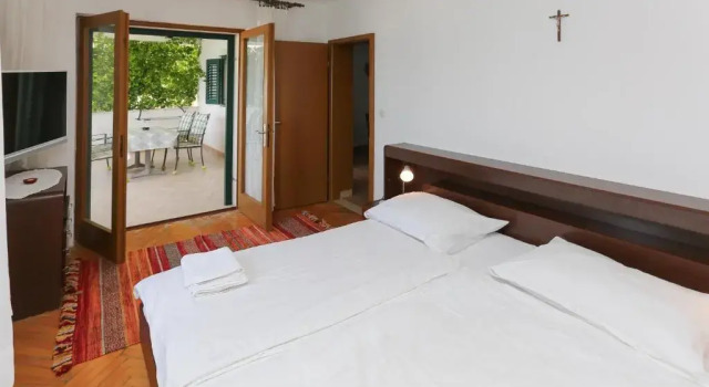 Apartment Laguna 1, Prenota Appartamento Hotel a Croatian Islands con parcheggio, Parcheggio