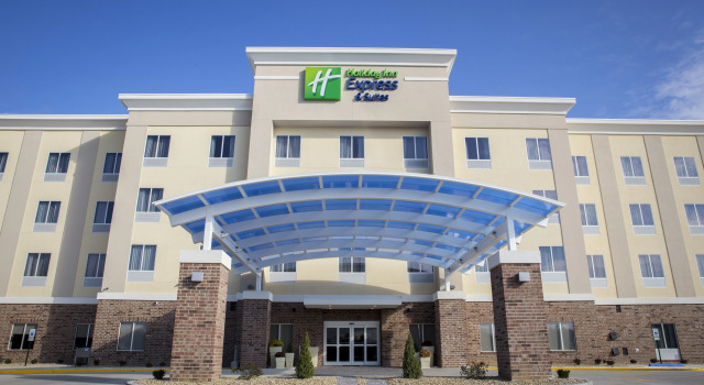 Holiday Inn Express and Suites Edwardsville, an IHG Hotel, Buchen Sie Hotel Edwardsville Illinois